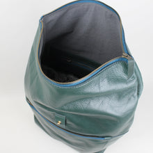 Lade das Bild in den Galerie-Viewer, Rolltop Rucksack L- Grün