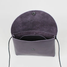 Lade das Bild in den Galerie-Viewer, Kleine Handytasche - Dunkellila
