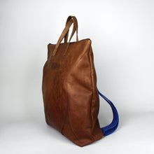 Lade das Bild in den Galerie-Viewer, Rucksack - braun
