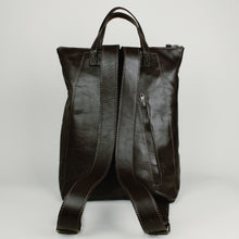 Lade das Bild in den Galerie-Viewer, Rucksack - braun
