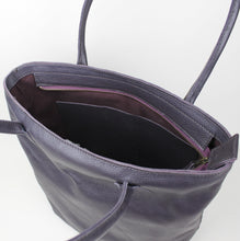 Lade das Bild in den Galerie-Viewer, Business bag - dunkel violett
