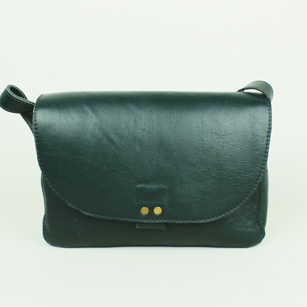 Handtasche im Querformat - grün